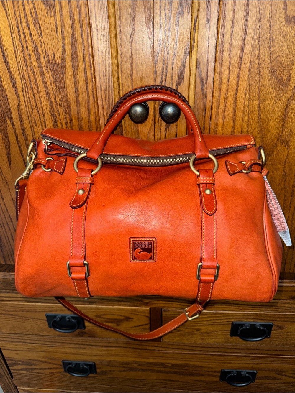 Dooney & Bourke large Florentine satchel with strap in HTF Orange - Picture 15 of 16